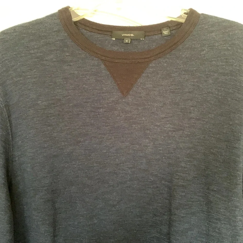 MENS VINCE LONG SLEEVE PULLOVER BLUE AND BLACK TOP SIZE MEDIUM COTTON/poly